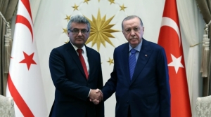 Cumhurbaşkanı Erhürman, Erdoğan ile bir araya geldi