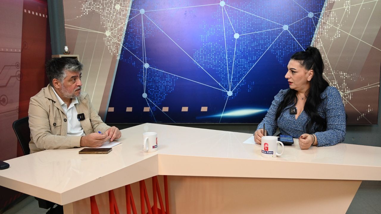 Gizem Özgeç'in konuğu, Siyasal İletişim Uzmanı Uğraş Beratlı