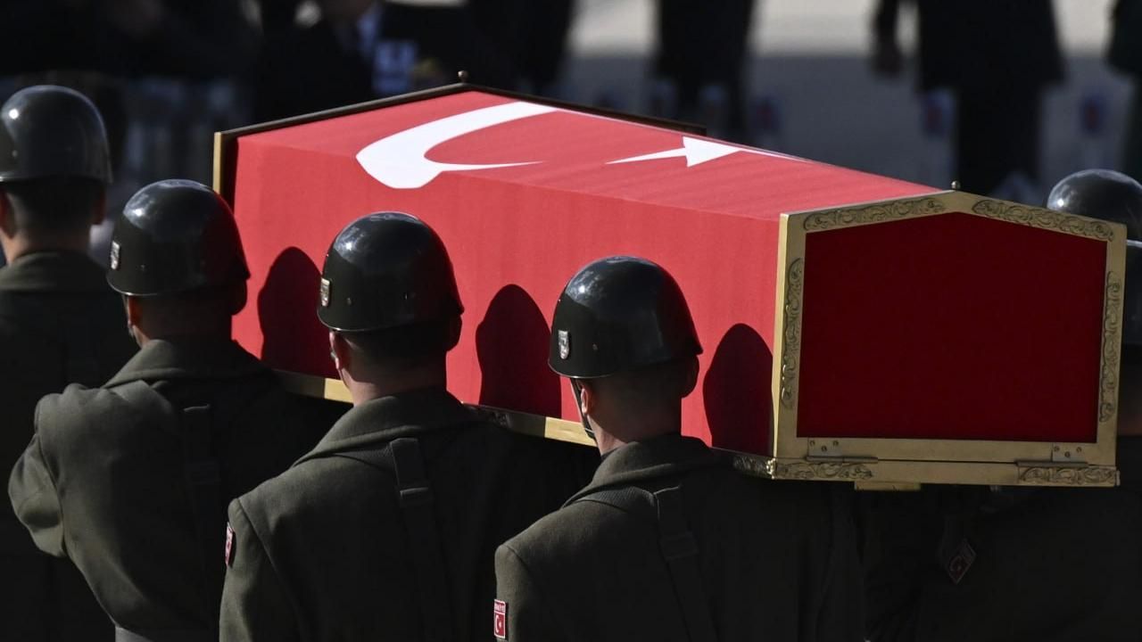 Acı haber... Hakkari’de hudut hattında yaralanan asker şehit oldu!
